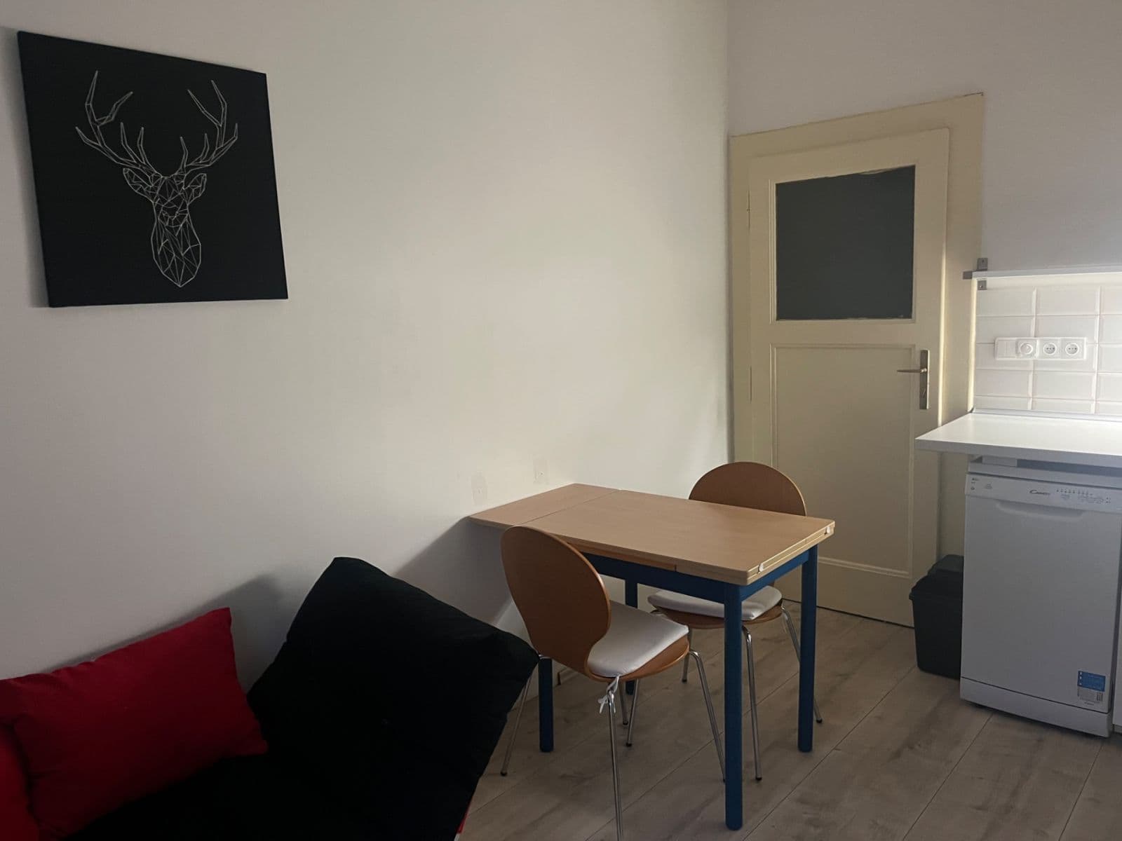 Pronájem bytu 1+1 40 m², Kladenská, Praha, Praha Pronájem bytu 1+1 40 m², Kladenská, Praha, Praha