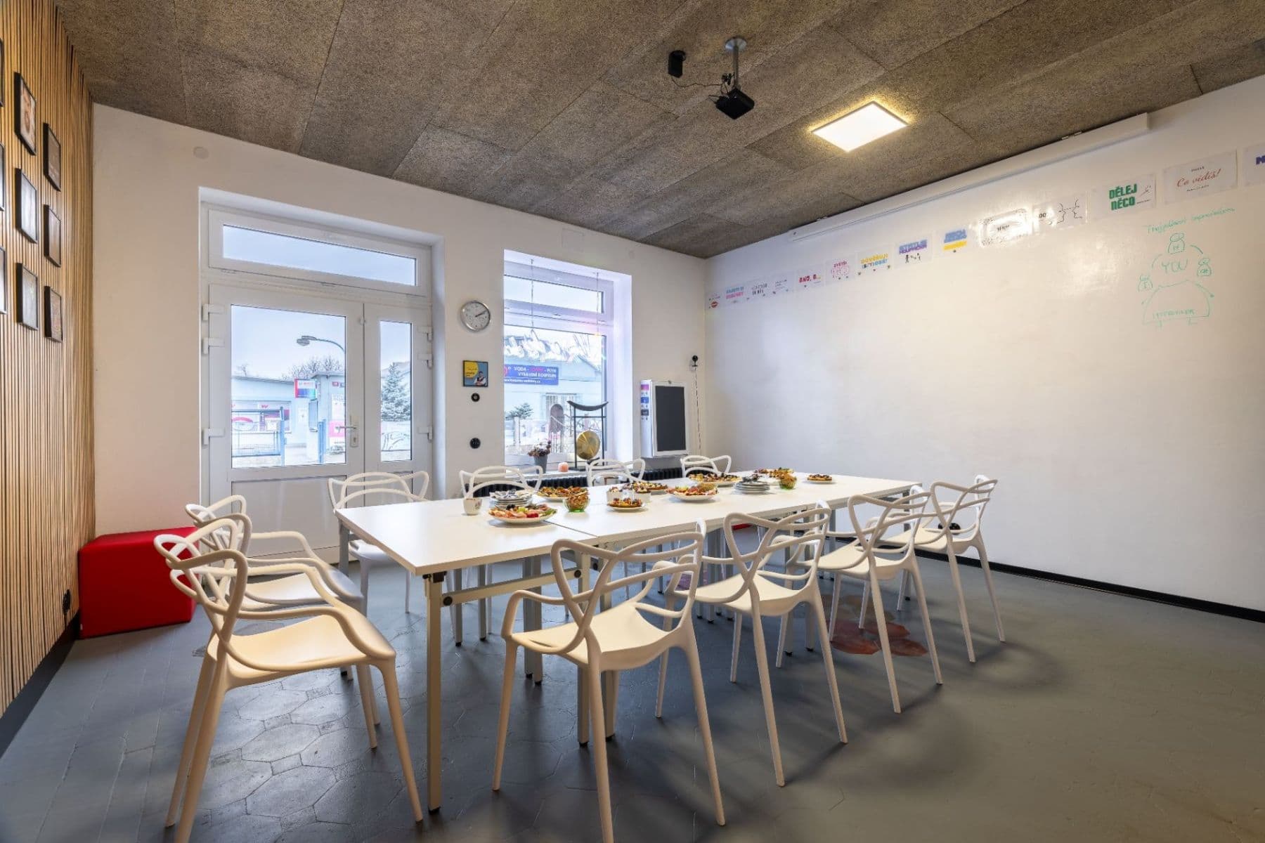 Pronájem kanceláře 35 m², Plkovská, Praha, Praha Pronájem kanceláře 35 m², Plkovská, Praha, Praha