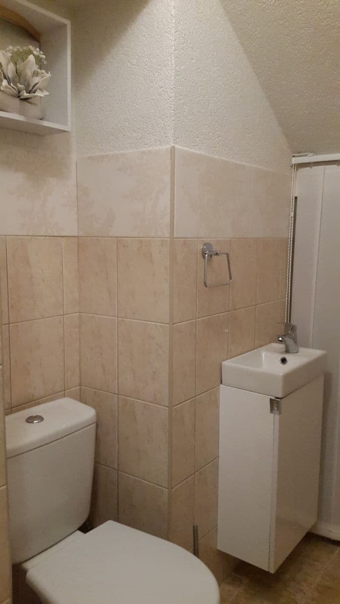 Prodej domu 130 m², pozemek 347 m², Vinohrádky, Kroměříž, Zlínský kraj Prodej domu 130 m², pozemek 347 m², Vinohrádky, Kroměříž, Zlínský kraj