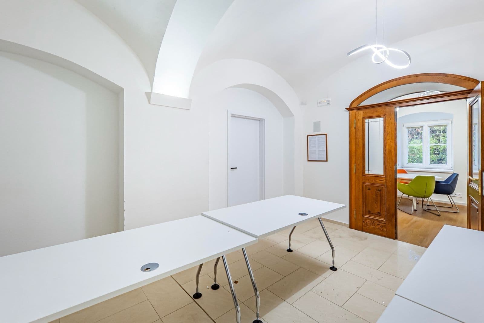 Pronájem kanceláře 60 m², Kotlaska, Praha, Praha Pronájem kanceláře 60 m², Kotlaska, Praha, Praha