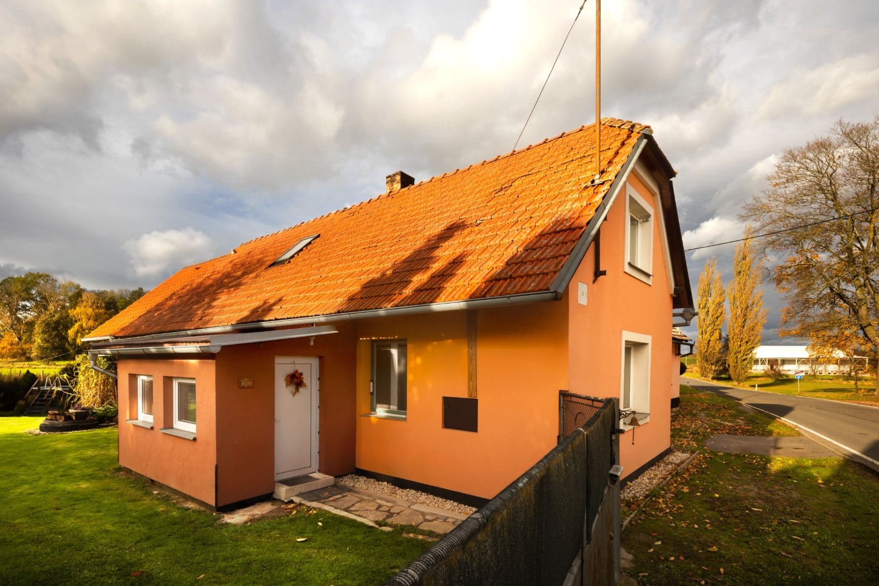 Prodej domu 128 m², pozemek 511 m², Bernartice, Jihočeský kraj Prodej domu 128 m², pozemek 511 m², Bernartice, Jihočeský kraj