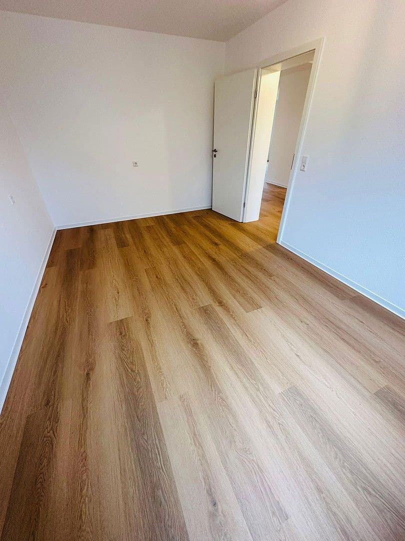 Prodej bytu 3+1 83 m², Crailsheim, Bádensko-Württembersko Prodej bytu 3+1 83 m², Crailsheim, Bádensko-Württembersko