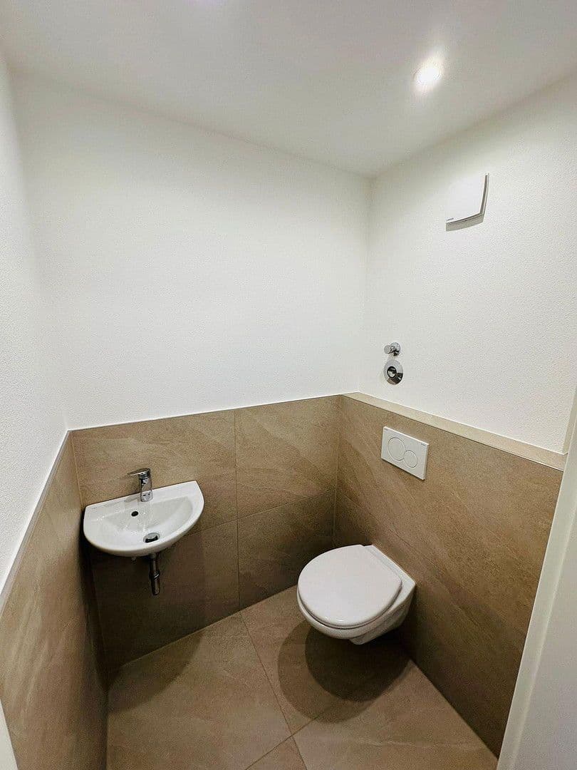 Prodej bytu 3+1 83 m², Crailsheim, Bádensko-Württembersko Prodej bytu 3+1 83 m², Crailsheim, Bádensko-Württembersko