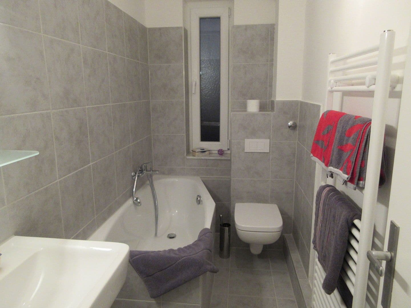 Pronájem bytu 1+1 37 m², Berlin-Steglitz, Berlín Pronájem bytu 1+1 37 m², Berlin-Steglitz, Berlín