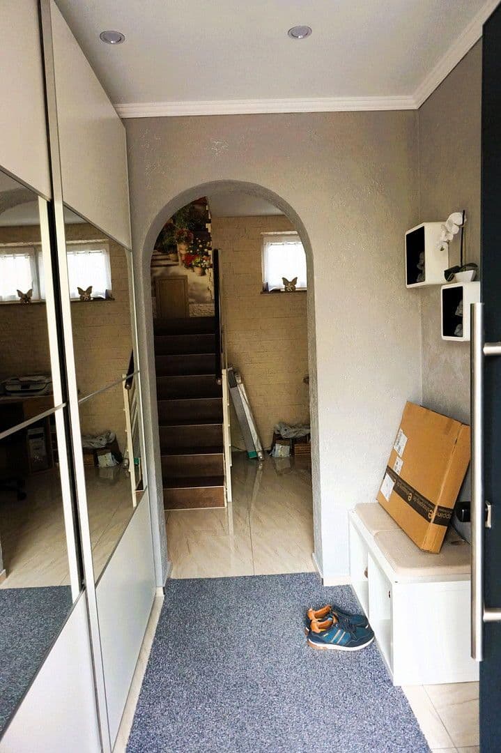 Prodej domu 173 m², pozemek 293 m², Georgsmarienhütte, Dolní Sasko Prodej domu 173 m², pozemek 293 m², Georgsmarienhütte, Dolní Sasko