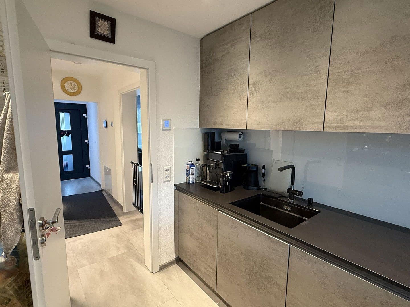 Prodej domu 117 m², pozemek 234 m², Mutzenreisstr 30, Esslingen am Neckar, Bádensko-Württembersko Prodej domu 117 m², pozemek 234 m², Mutzenreisstr 30, Esslingen am Neckar, Bádensko-Württembersko