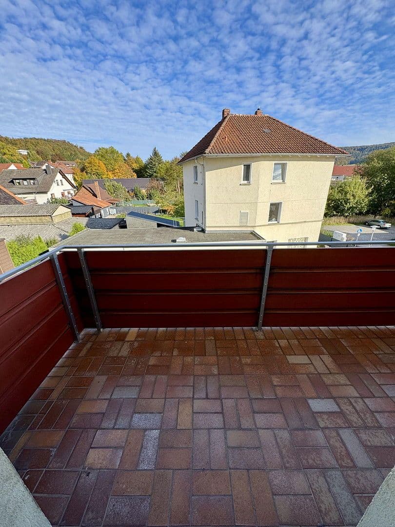 Pronájem bytu 3+1 87 m², Oesdorfer Straße 14, Bad Pyrmont, Dolní Sasko Pronájem bytu 3+1 87 m², Oesdorfer Straße 14, Bad Pyrmont, Dolní Sasko