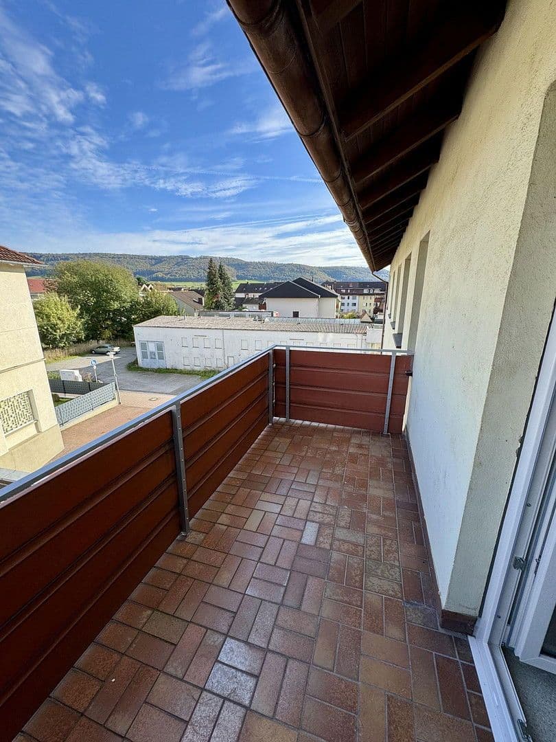 Pronájem bytu 3+1 87 m², Oesdorfer Straße 14, Bad Pyrmont, Dolní Sasko Pronájem bytu 3+1 87 m², Oesdorfer Straße 14, Bad Pyrmont, Dolní Sasko