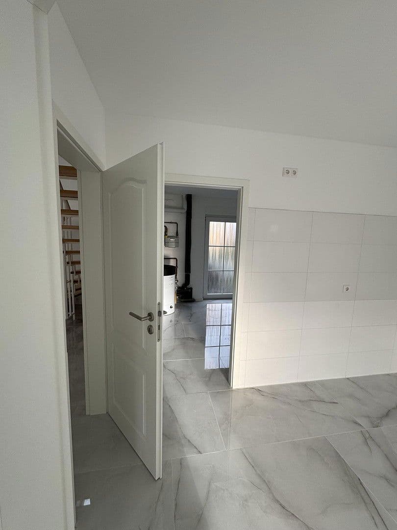 Prodej domu 160 m², pozemek 475 m², Am Kuhlager 14, Neustadt am Rübenberge, Dolní Sasko Prodej domu 160 m², pozemek 475 m², Am Kuhlager 14, Neustadt am Rübenberge, Dolní Sasko