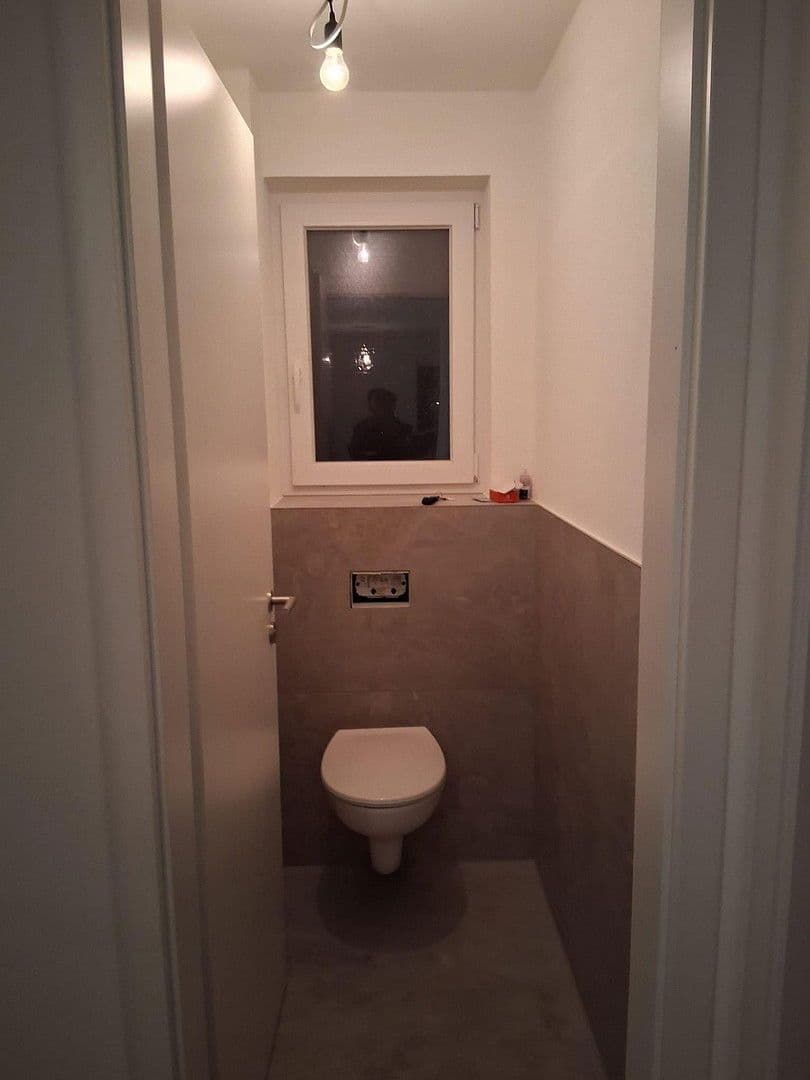 Pronájem bytu 4+1 89 m², Heilbronn, Bádensko-Württembersko Pronájem bytu 4+1 89 m², Heilbronn, Bádensko-Württembersko