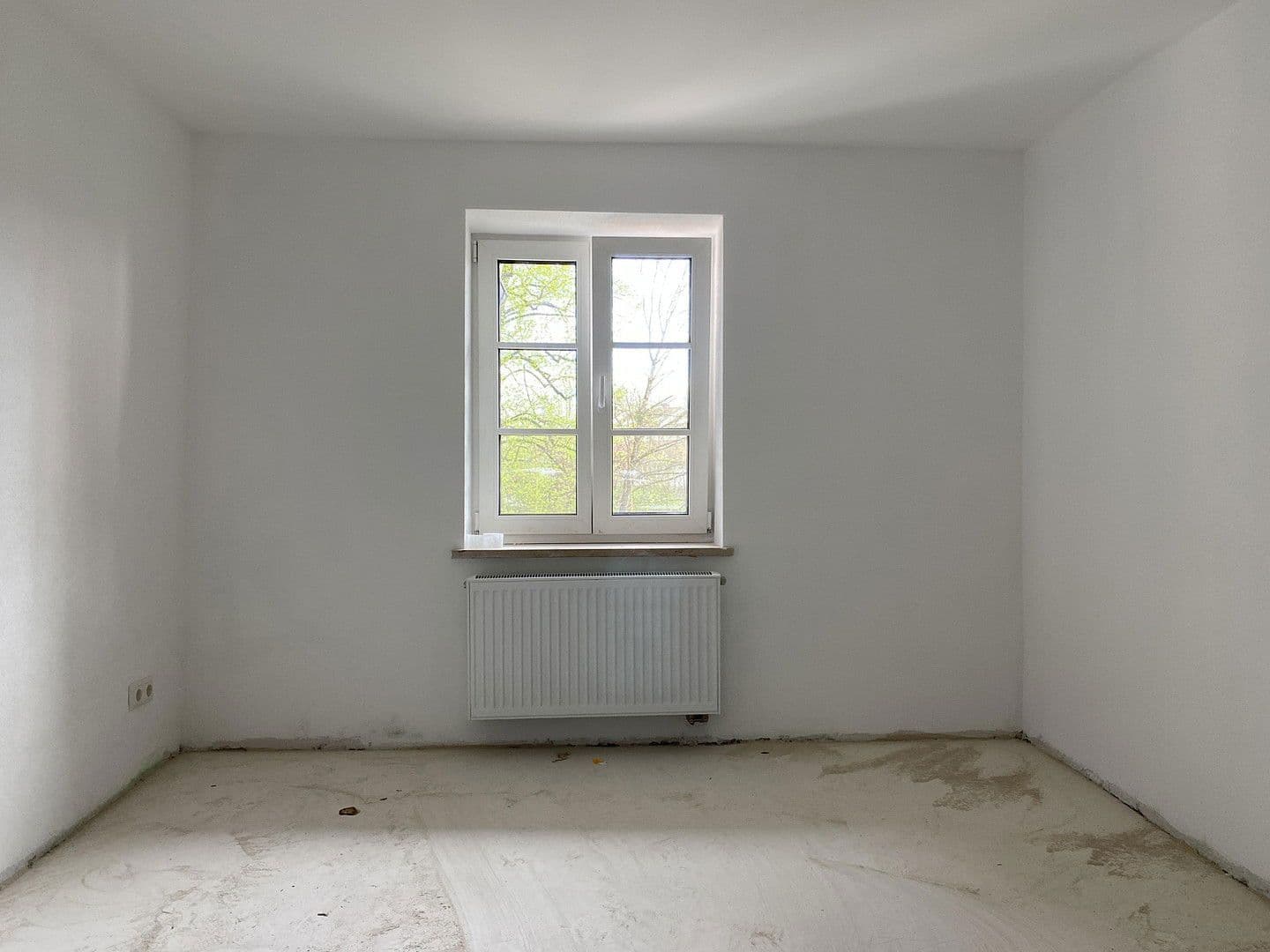 Pronájem bytu 1+1 25 m², Holzstraße 9, Holzkirchen, Bavorsko Pronájem bytu 1+1 25 m², Holzstraße 9, Holzkirchen, Bavorsko