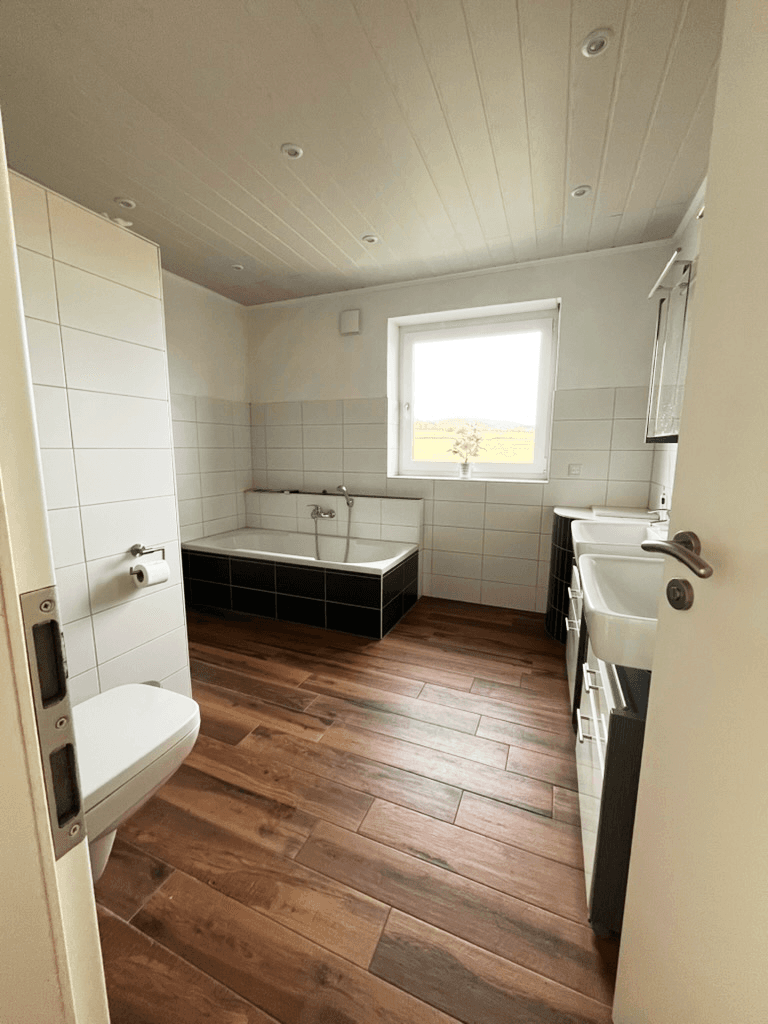 Prodej domu 141 m², pozemek 590 m², Neu-Anspach, Hessen Prodej domu 141 m², pozemek 590 m², Neu-Anspach, Hessen