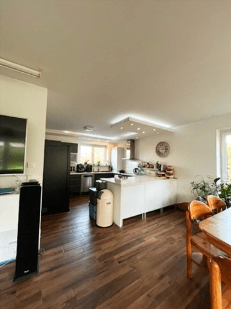 Prodej domu 141 m², pozemek 590 m², Neu-Anspach, Hessen Prodej domu 141 m², pozemek 590 m², Neu-Anspach, Hessen