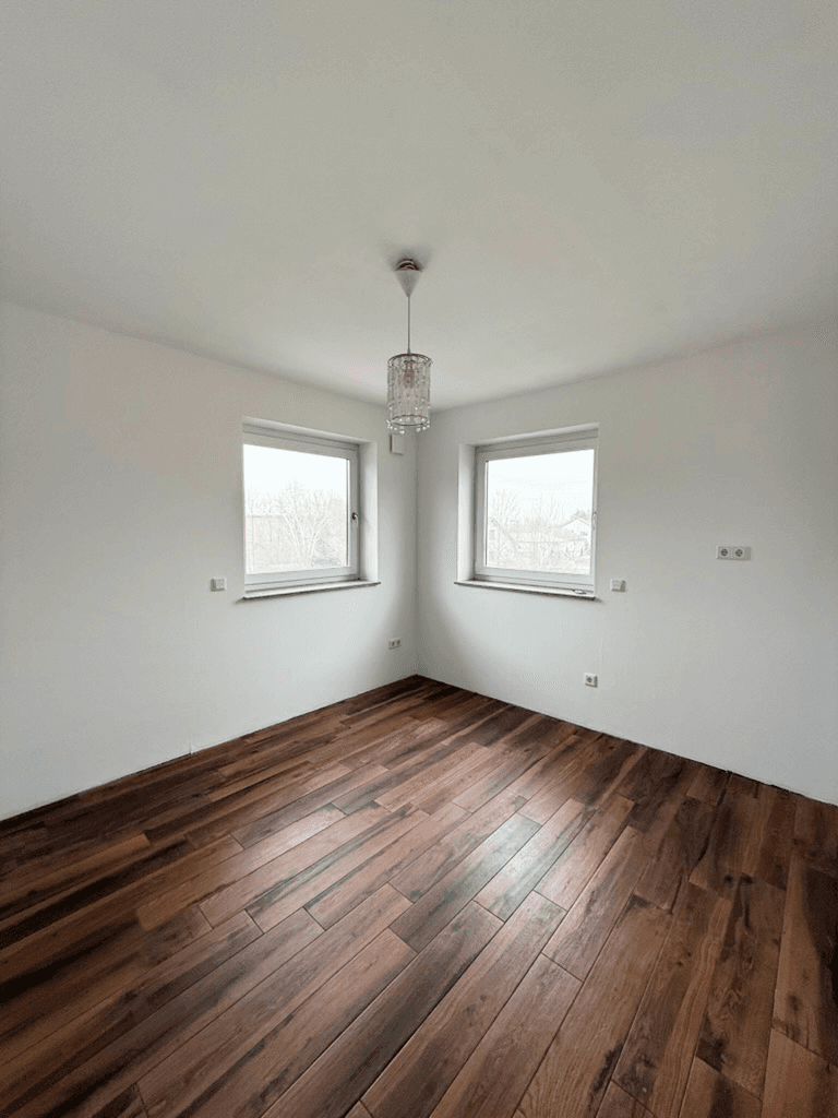 Prodej domu 141 m², pozemek 590 m², Neu-Anspach, Hessen Prodej domu 141 m², pozemek 590 m², Neu-Anspach, Hessen