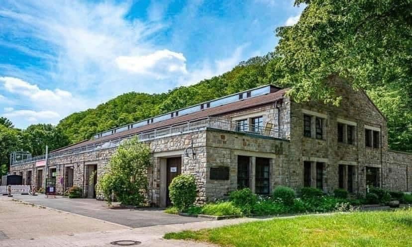 Pronájem nebytového prostoru 1.042 m², Oveneystraße 69, Bochum, Severní Porýní-Vestfálsko Pronájem nebytového prostoru 1.042 m², Oveneystraße 69, Bochum, Severní Porýní-Vestfálsko