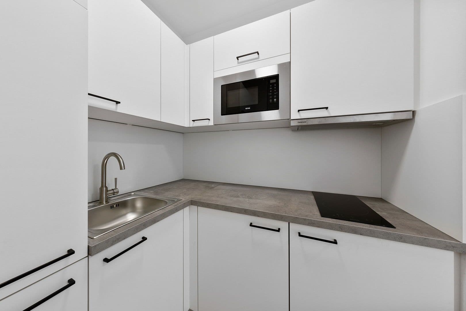 Pronájem bytu 1+1 29 m², Rubensstr. 54, Berlin, Berlín Pronájem bytu 1+1 29 m², Rubensstr. 54, Berlin, Berlín