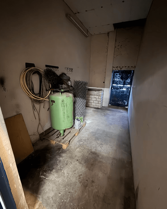 Pronájem nebytového prostoru 310 m², Hermann-Bahlsen-Str 2, Barsinghausen, Dolní Sasko Pronájem nebytového prostoru 310 m², Hermann-Bahlsen-Str 2, Barsinghausen, Dolní Sasko