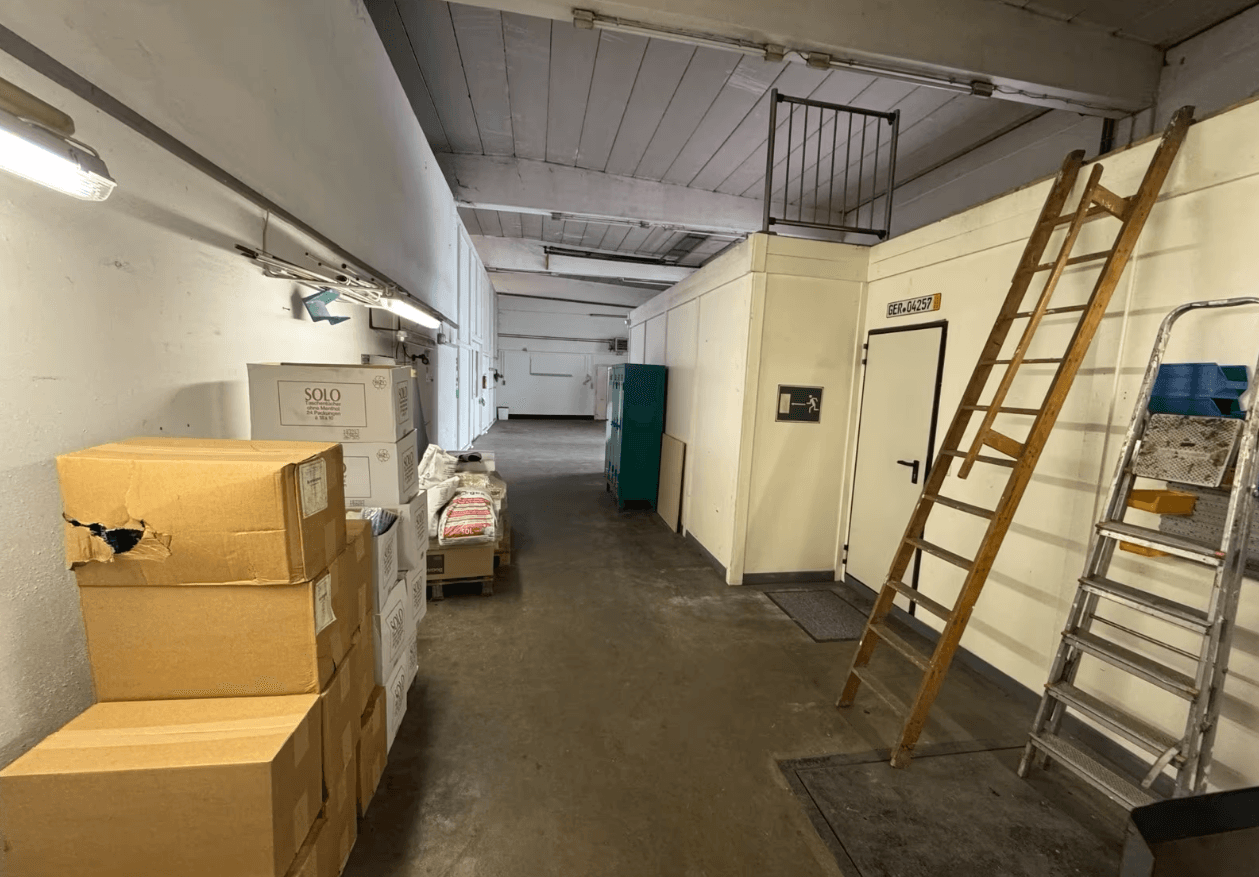 Pronájem nebytového prostoru 310 m², Hermann-Bahlsen-Str 2, Barsinghausen, Dolní Sasko Pronájem nebytového prostoru 310 m², Hermann-Bahlsen-Str 2, Barsinghausen, Dolní Sasko