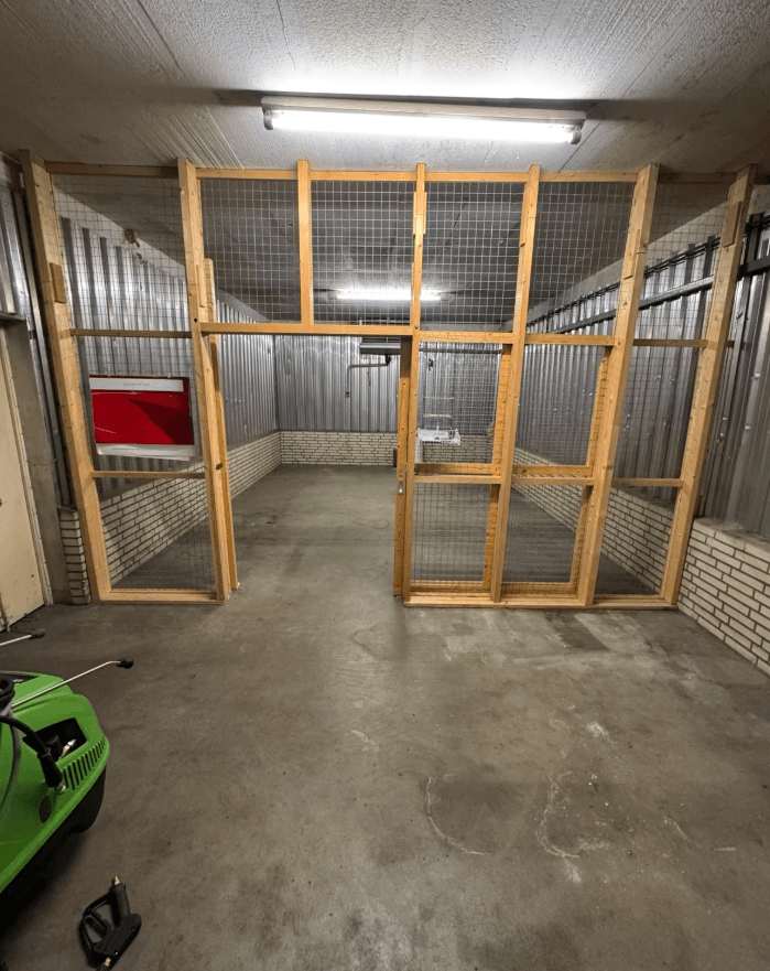 Pronájem nebytového prostoru 310 m², Hermann-Bahlsen-Str 2, Barsinghausen, Dolní Sasko Pronájem nebytového prostoru 310 m², Hermann-Bahlsen-Str 2, Barsinghausen, Dolní Sasko