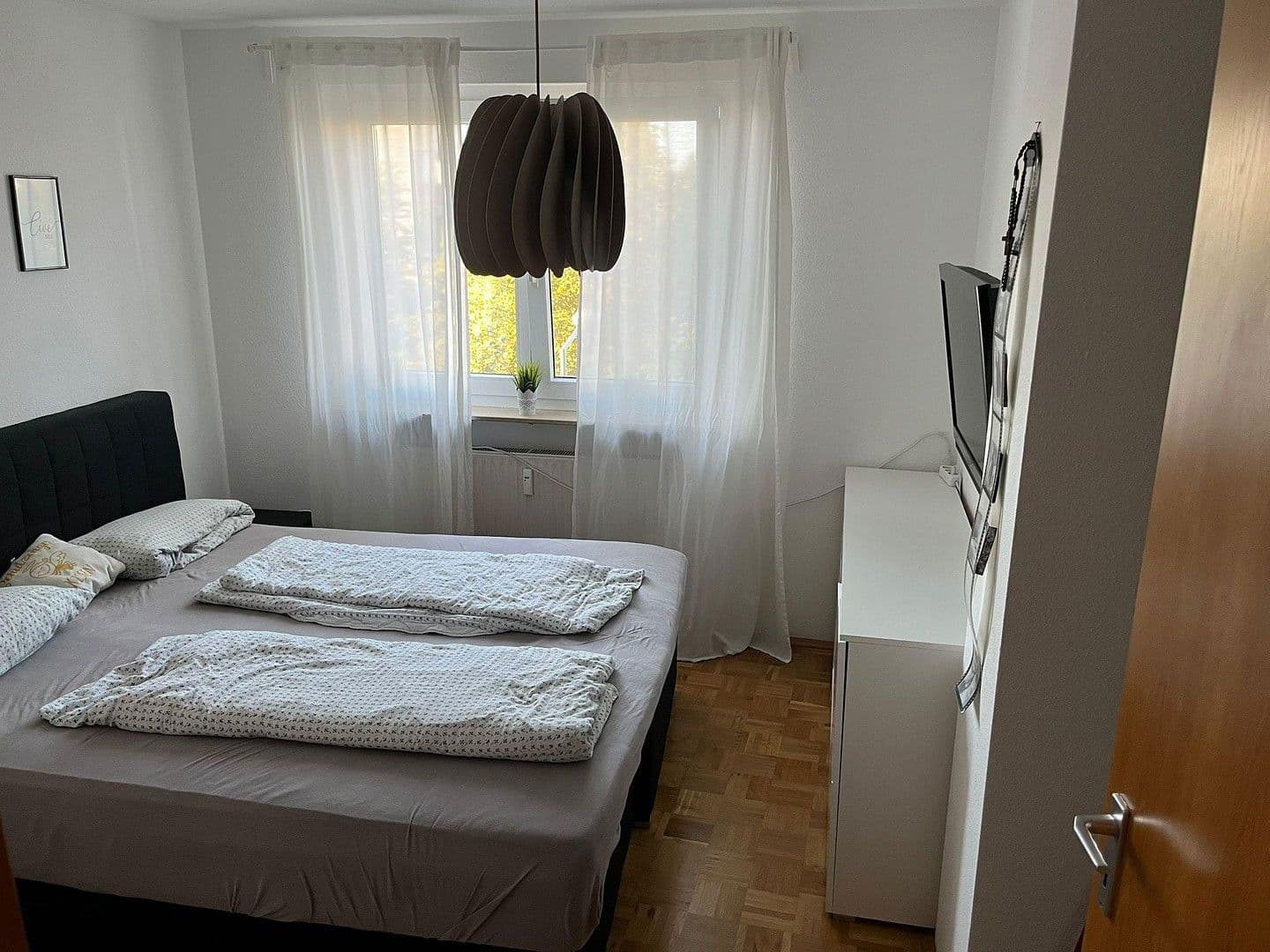 Pronájem bytu 3+1 82 m², Walter-Gropius-Str. 1, Reutlingen, Bádensko-Württembersko Pronájem bytu 3+1 82 m², Walter-Gropius-Str. 1, Reutlingen, Bádensko-Württembersko