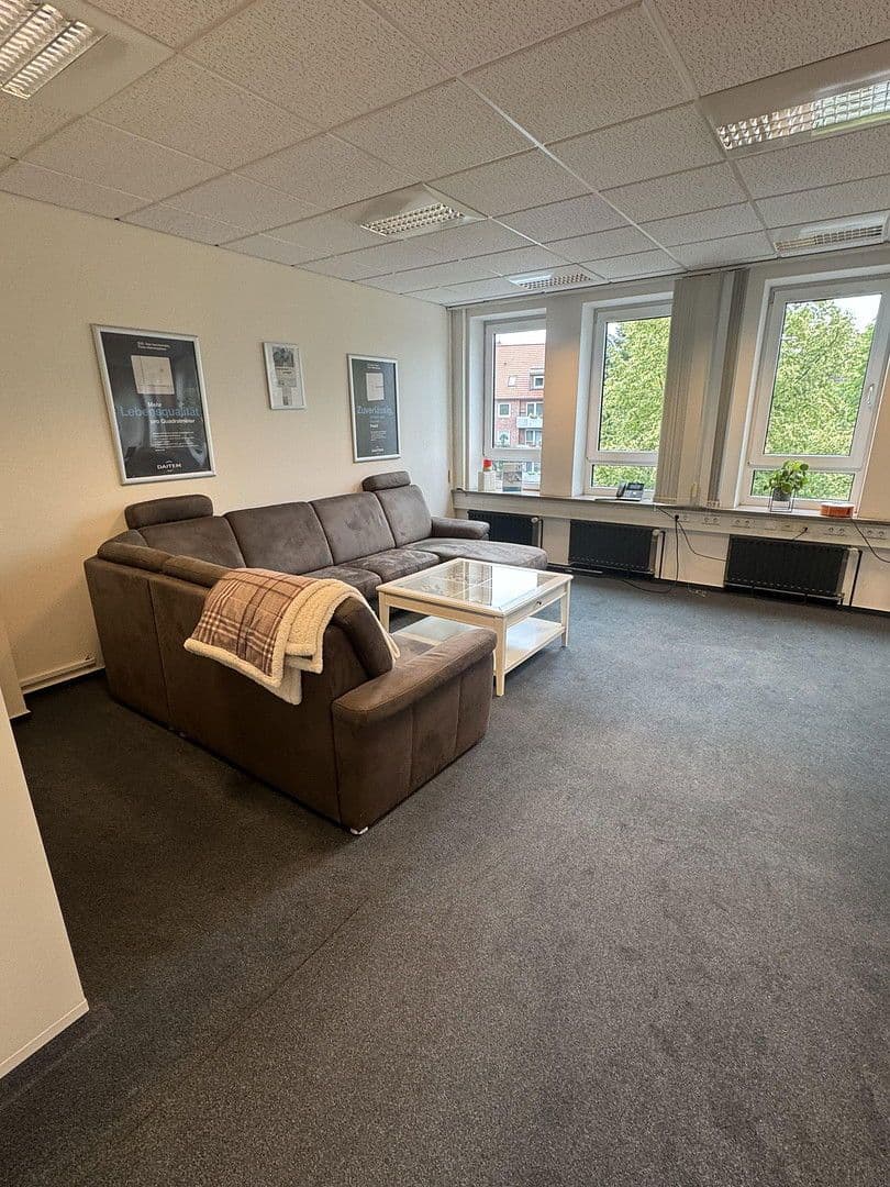 Pronájem kanceláře 299 m², Bramfelder Chaussee 41, Hamburg, Hamburg Pronájem kanceláře 299 m², Bramfelder Chaussee 41, Hamburg, Hamburg