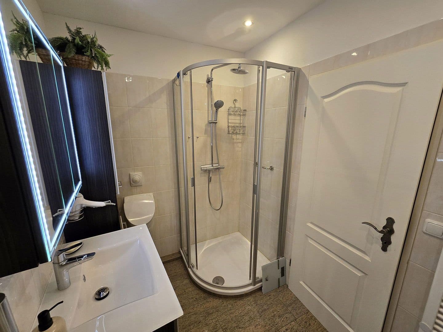 Prodej bytu 3+1 92 m², Bekkamp 5, Hamburg, Hamburg Prodej bytu 3+1 92 m², Bekkamp 5, Hamburg, Hamburg