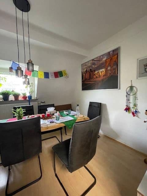Pronájem bytu 3+1 85 m², Richardstraße 60, Düsseldorf, Severní Porýní-Vestfálsko Pronájem bytu 3+1 85 m², Richardstraße 60, Düsseldorf, Severní Porýní-Vestfálsko
