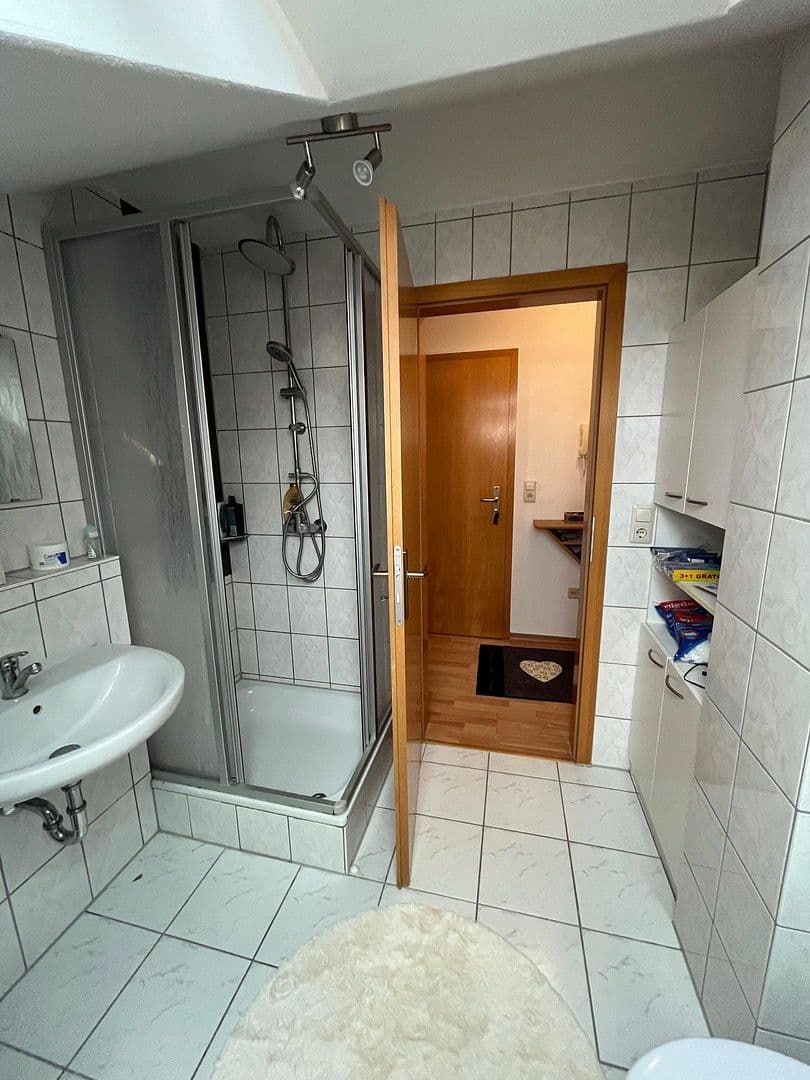 Pronájem bytu 2+1 48 m², Sudetenstrasse, Lauingen (Donau), Bavorsko Pronájem bytu 2+1 48 m², Sudetenstrasse, Lauingen (Donau), Bavorsko