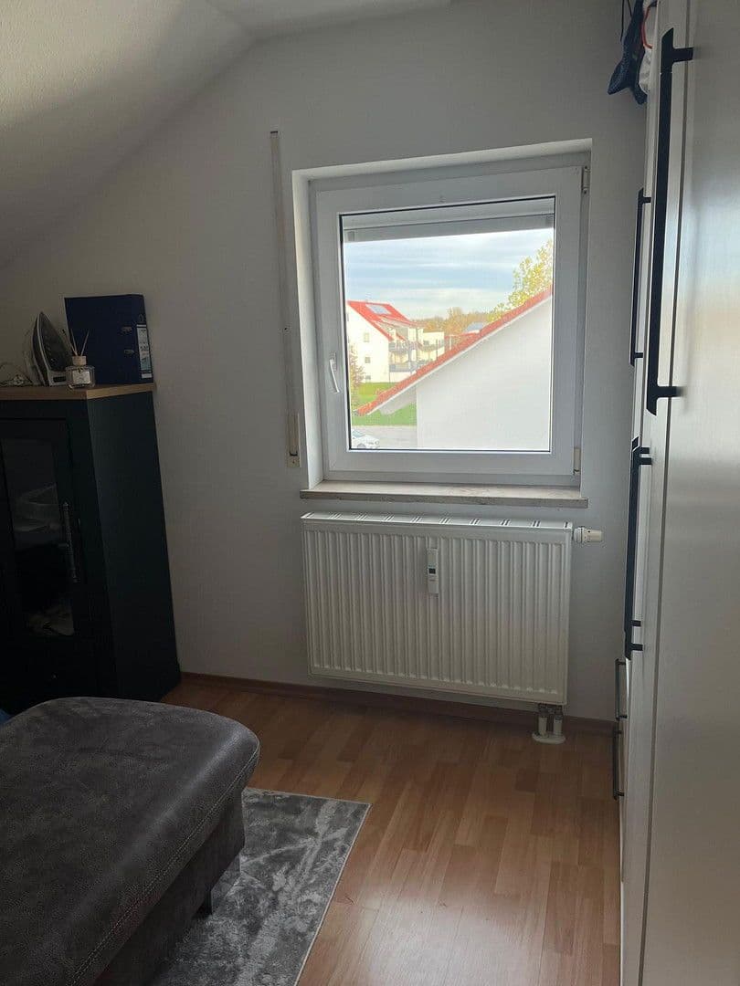 Pronájem bytu 2+1 48 m², Sudetenstrasse, Lauingen (Donau), Bavorsko Pronájem bytu 2+1 48 m², Sudetenstrasse, Lauingen (Donau), Bavorsko