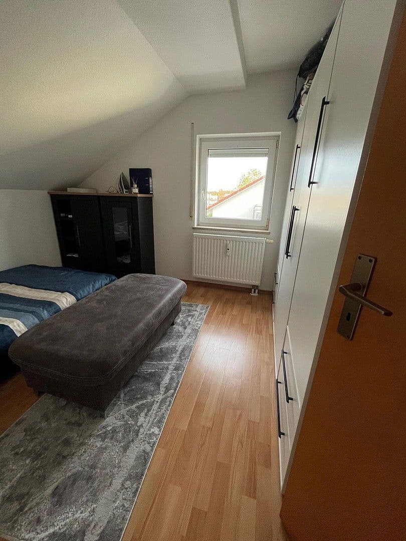 Pronájem bytu 2+1 48 m², Sudetenstrasse, Lauingen (Donau), Bavorsko Pronájem bytu 2+1 48 m², Sudetenstrasse, Lauingen (Donau), Bavorsko