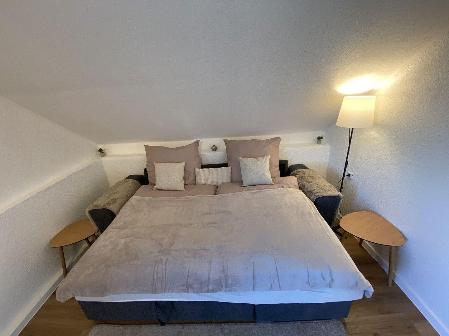 Pronájem bytu 3+kk 100 m², Erlesmühle 1, Großheirath, Bavorsko Pronájem bytu 3+kk 100 m², Erlesmühle 1, Großheirath, Bavorsko