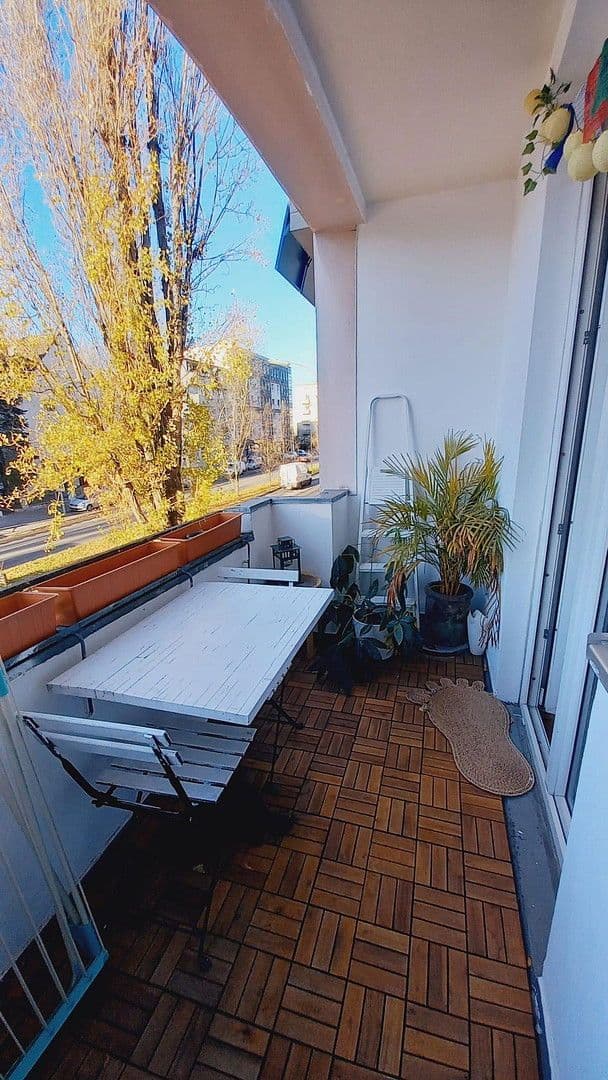 Prodej bytu 1+1 36 m², Manteuffelstraße 66, Berlin, Berlín Prodej bytu 1+1 36 m², Manteuffelstraße 66, Berlin, Berlín