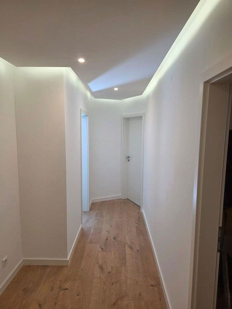 Prodej bytu 2+1 67 m², Klein-Eller 9, Düsseldorf, Severní Porýní-Vestfálsko Prodej bytu 2+1 67 m², Klein-Eller 9, Düsseldorf, Severní Porýní-Vestfálsko