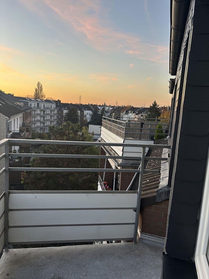 Prodej bytu 2+1 67 m², Klein-Eller 9, Düsseldorf, Severní Porýní-Vestfálsko Prodej bytu 2+1 67 m², Klein-Eller 9, Düsseldorf, Severní Porýní-Vestfálsko