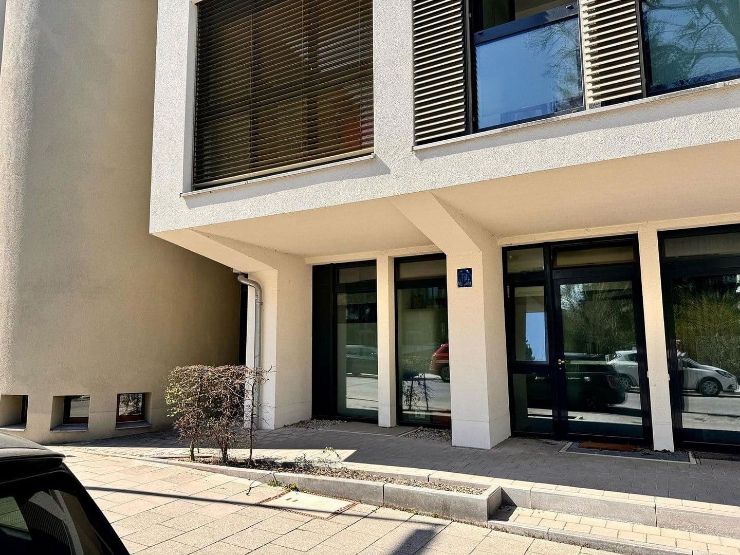 Pronájem bytu 1+kk 71 m², Vogelweidestraße 5, München, Bavorsko Pronájem bytu 1+kk 71 m², Vogelweidestraße 5, München, Bavorsko