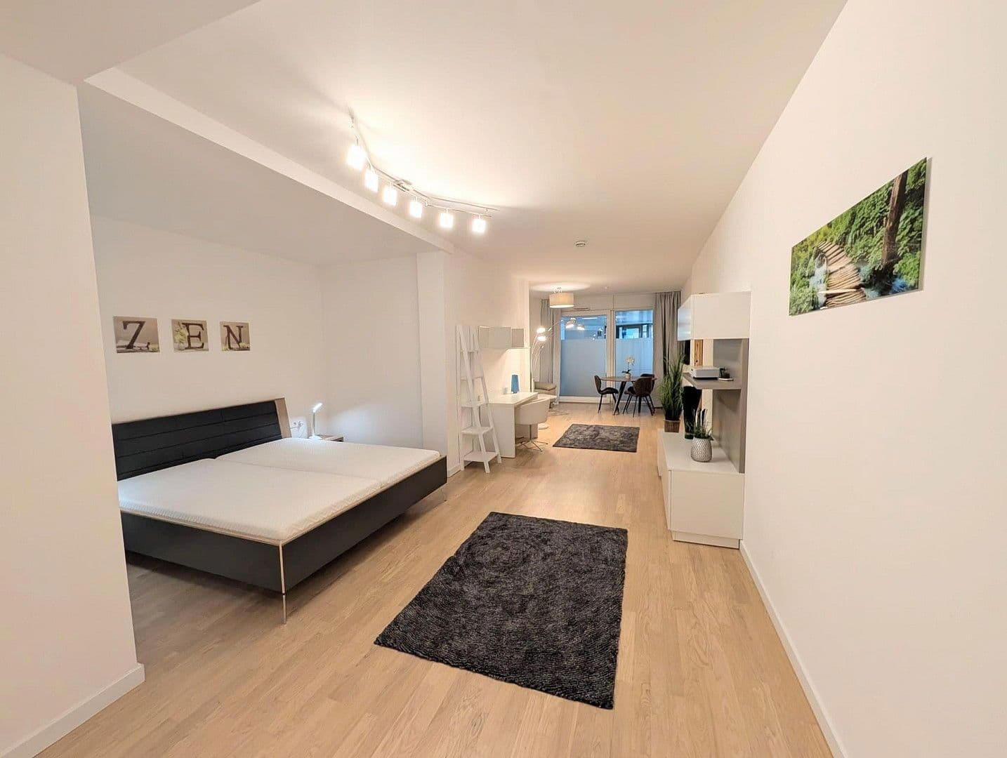 Pronájem bytu 1+kk 71 m², Vogelweidestraße 5, München, Bavorsko Pronájem bytu 1+kk 71 m², Vogelweidestraße 5, München, Bavorsko