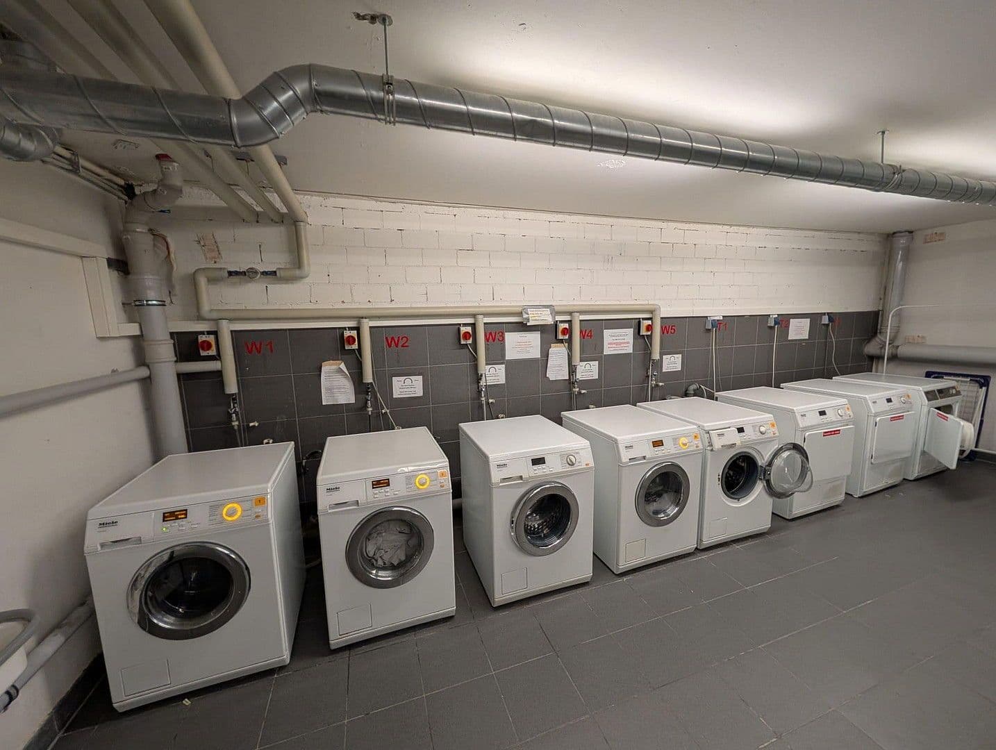 Pronájem bytu 1+kk 71 m², Vogelweidestraße 5, München, Bavorsko Pronájem bytu 1+kk 71 m², Vogelweidestraße 5, München, Bavorsko