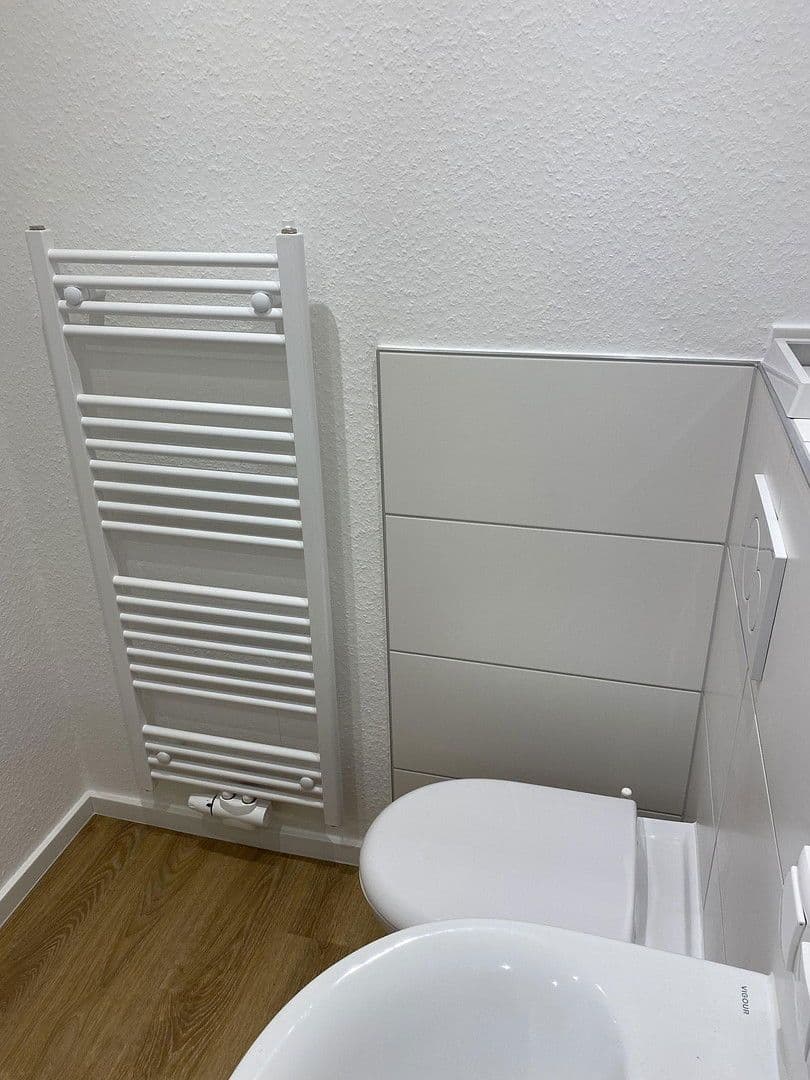 Pronájem bytu 2+1 76 m², Hessenring 6, Wiesbaden-Nordenstadt, Hessen Pronájem bytu 2+1 76 m², Hessenring 6, Wiesbaden-Nordenstadt, Hessen