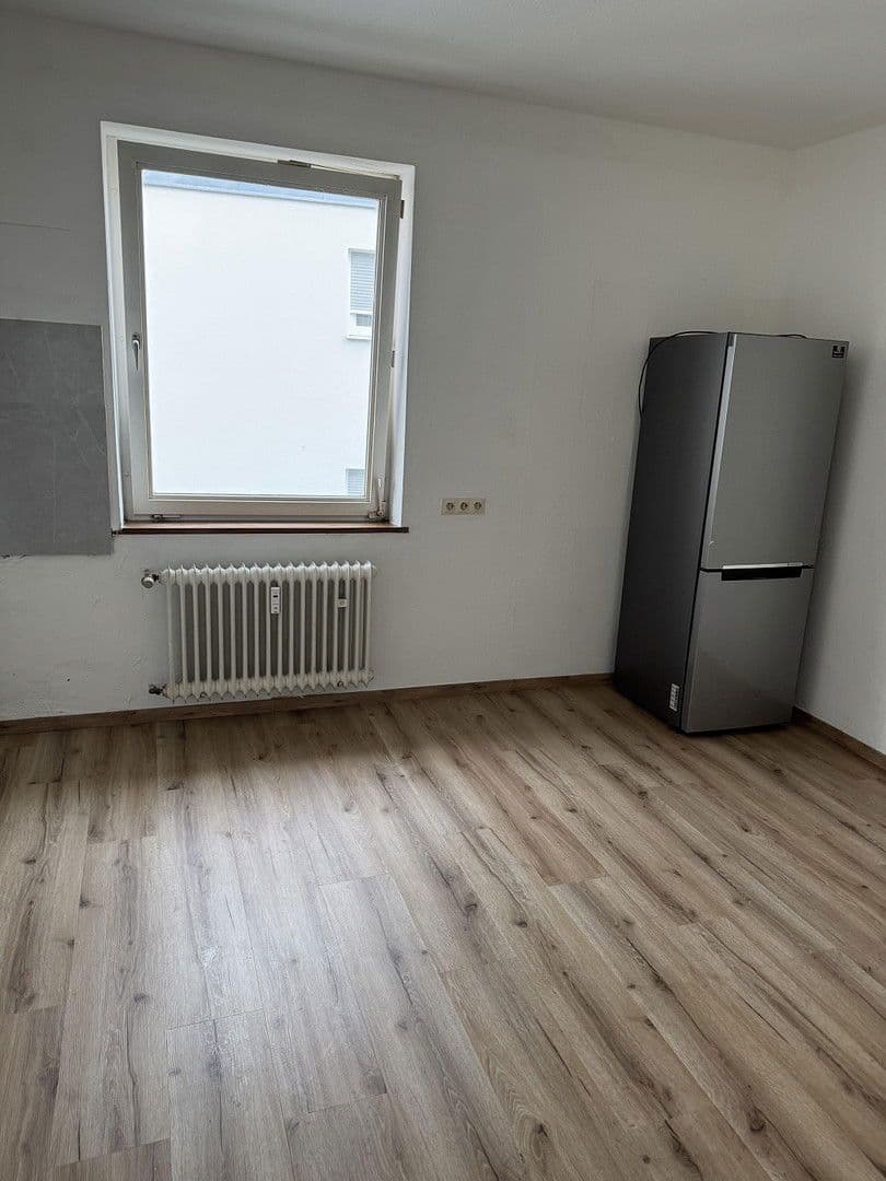 Pronájem bytu 3+1 92 m², Friedrichstraße 26, Rheinfelden (Baden), Bádensko-Württembersko Pronájem bytu 3+1 92 m², Friedrichstraße 26, Rheinfelden (Baden), Bádensko-Württembersko