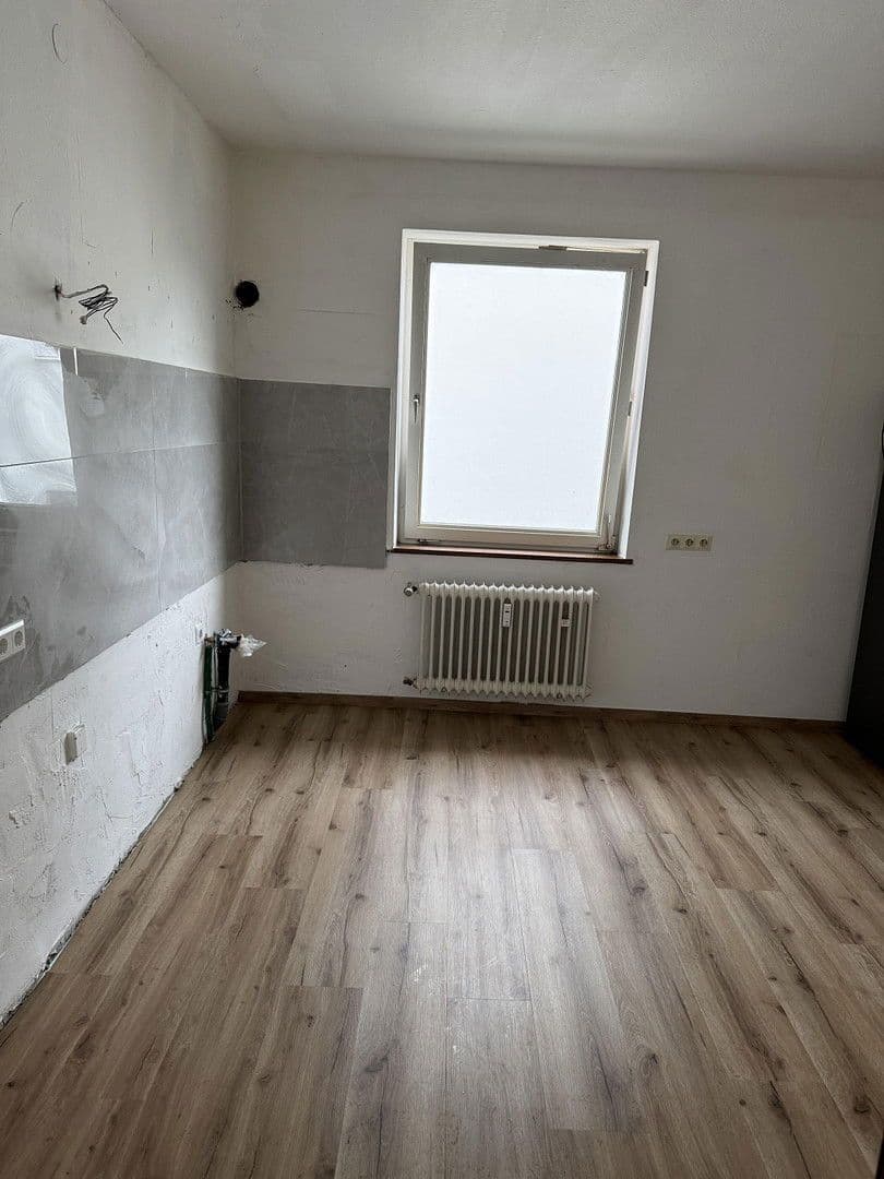 Pronájem bytu 3+1 92 m², Friedrichstraße 26, Rheinfelden (Baden), Bádensko-Württembersko Pronájem bytu 3+1 92 m², Friedrichstraße 26, Rheinfelden (Baden), Bádensko-Württembersko