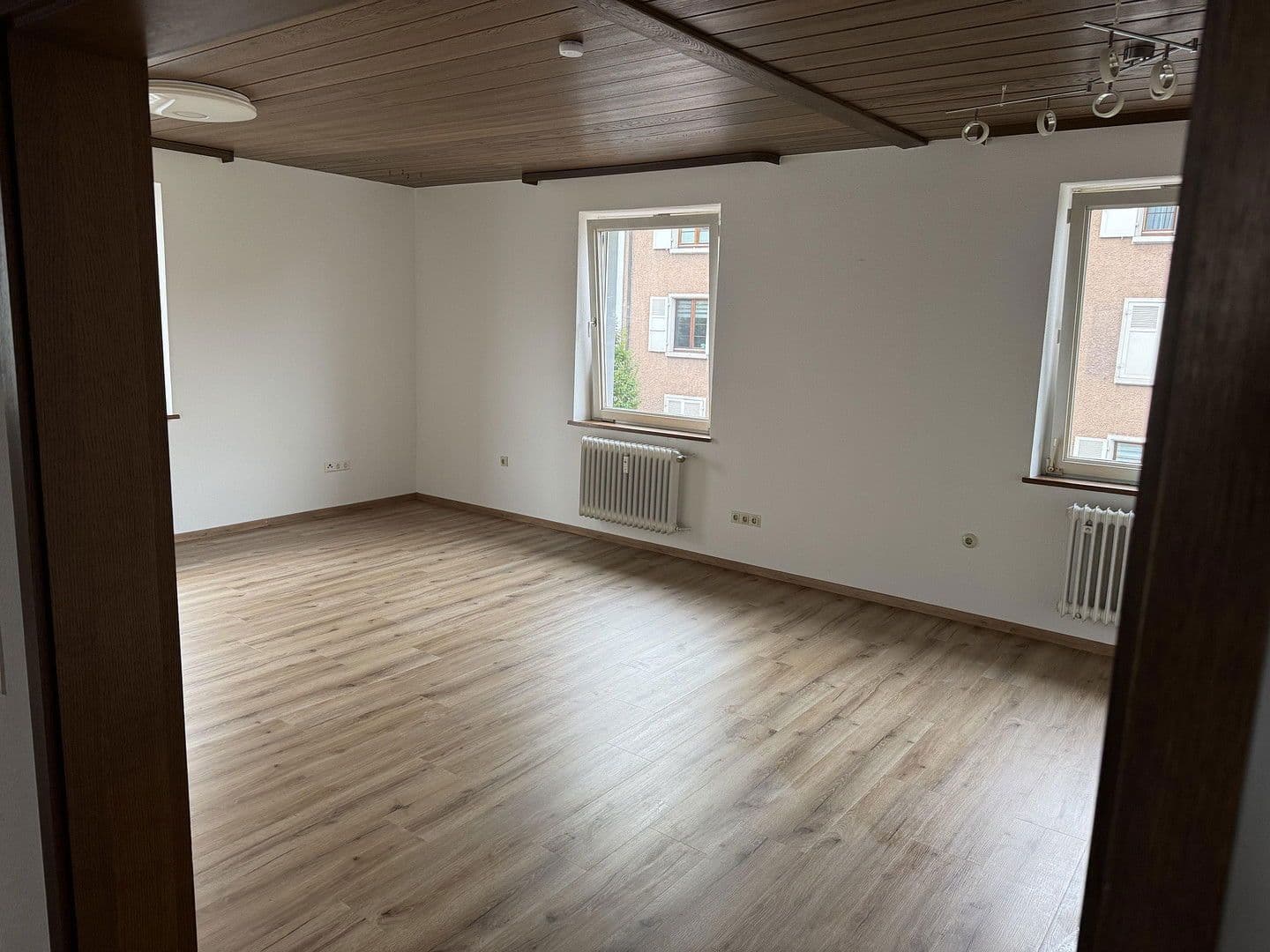 Pronájem bytu 3+1 92 m², Friedrichstraße 26, Rheinfelden (Baden), Bádensko-Württembersko Pronájem bytu 3+1 92 m², Friedrichstraße 26, Rheinfelden (Baden), Bádensko-Württembersko