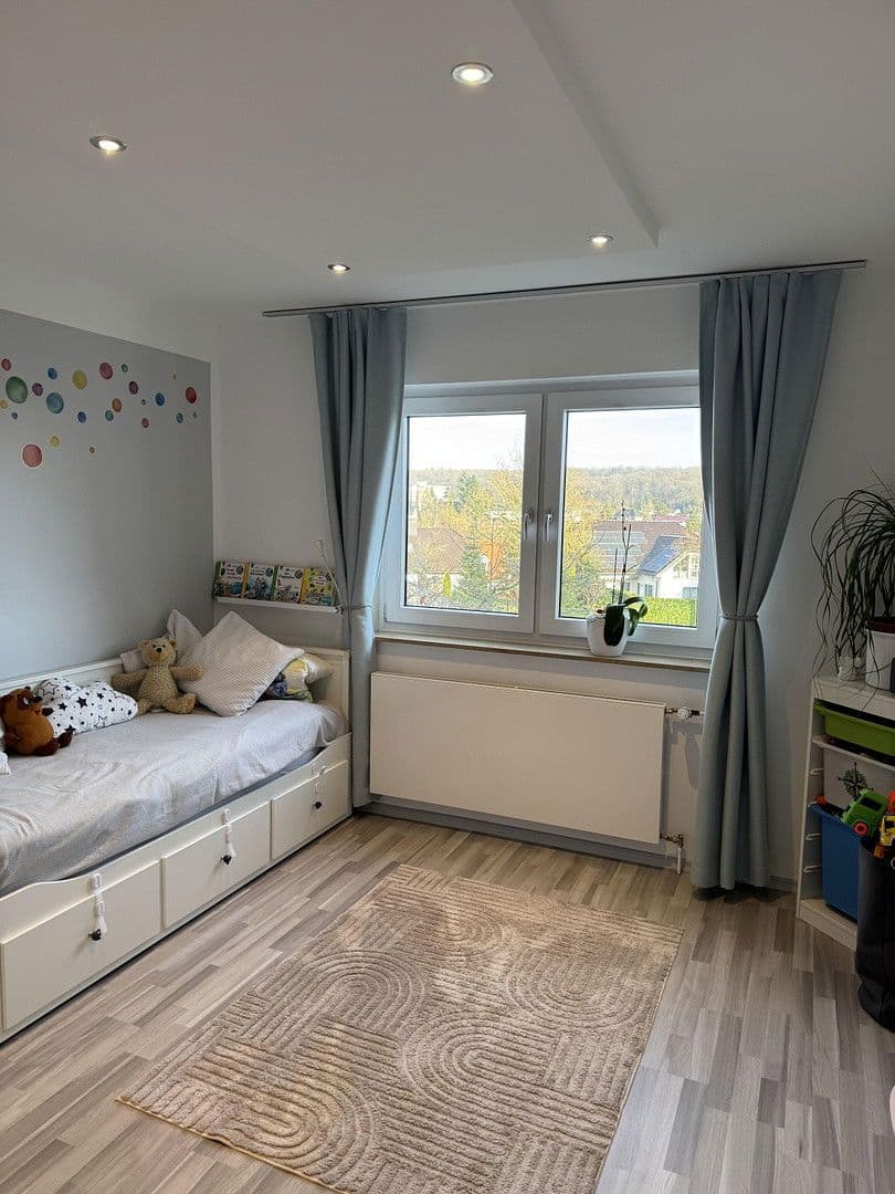 Prodej bytu 3+1 109 m², Drosselstrasse, 4, Schweinfurt, Bavorsko Prodej bytu 3+1 109 m², Drosselstrasse, 4, Schweinfurt, Bavorsko