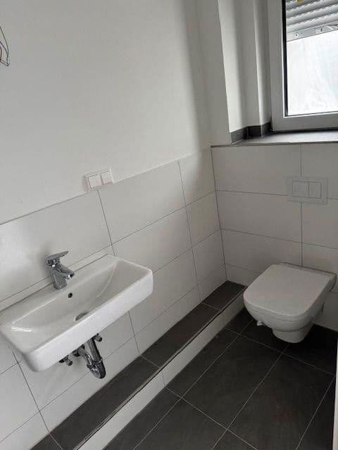 Pronájem domu 170 m², pozemek 1.500 m², Serlostraße 22c, Gladbeck, Severní Porýní-Vestfálsko Pronájem domu 170 m², pozemek 1.500 m², Serlostraße 22c, Gladbeck, Severní Porýní-Vestfálsko