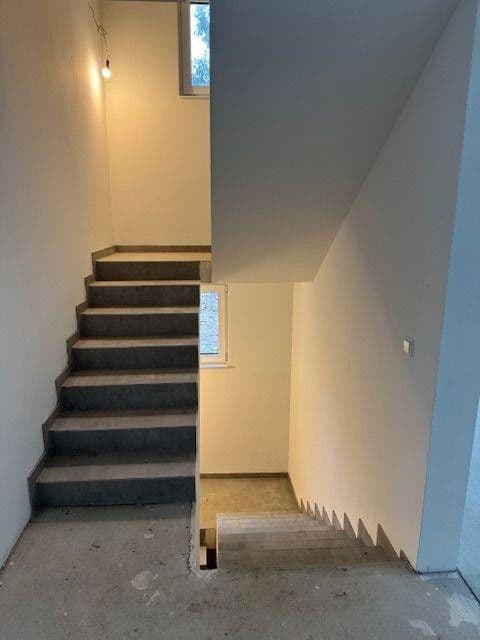 Pronájem domu 170 m², pozemek 1.500 m², Serlostraße 22c, Gladbeck, Severní Porýní-Vestfálsko Pronájem domu 170 m², pozemek 1.500 m², Serlostraße 22c, Gladbeck, Severní Porýní-Vestfálsko