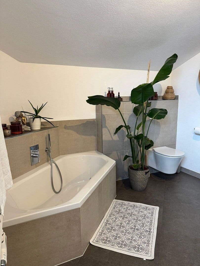 Prodej domu 112 m², pozemek 544 m², Meitingen, Bavorsko Prodej domu 112 m², pozemek 544 m², Meitingen, Bavorsko