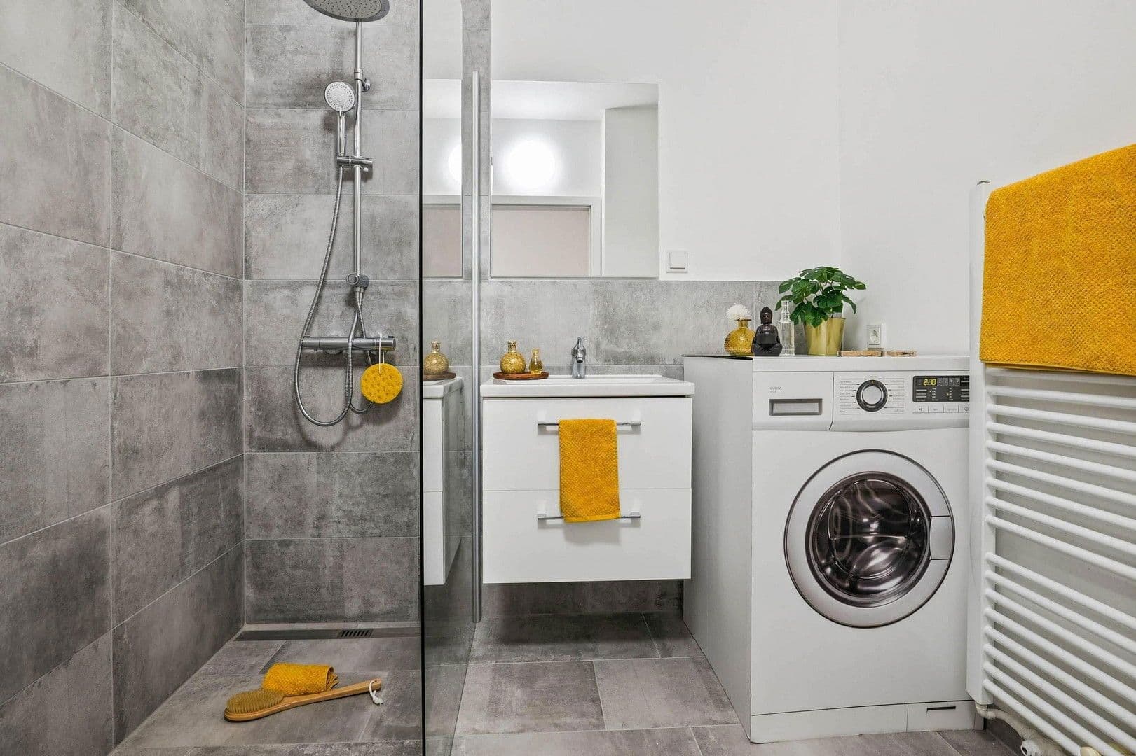 Prodej bytu 4+1 101 m², Danziger Str. 9, Saarbrücken, Země Sársko Prodej bytu 4+1 101 m², Danziger Str. 9, Saarbrücken, Země Sársko