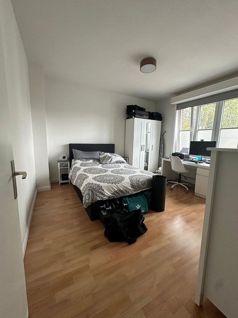 Prodej domu 450 m², pozemek 566 m², Ispelsstraße 3, Krefeld, Severní Porýní-Vestfálsko Prodej domu 450 m², pozemek 566 m², Ispelsstraße 3, Krefeld, Severní Porýní-Vestfálsko