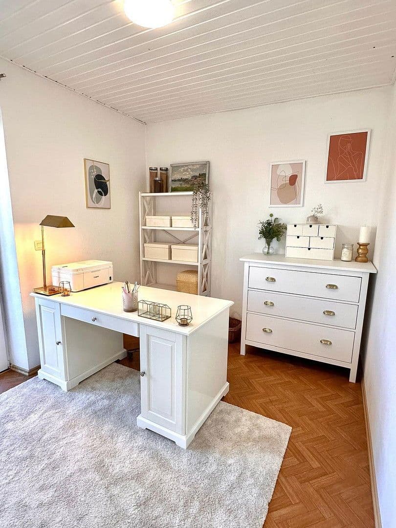 Prodej domu 250 m², pozemek 1.600 m², Aindling, Bavorsko Prodej domu 250 m², pozemek 1.600 m², Aindling, Bavorsko