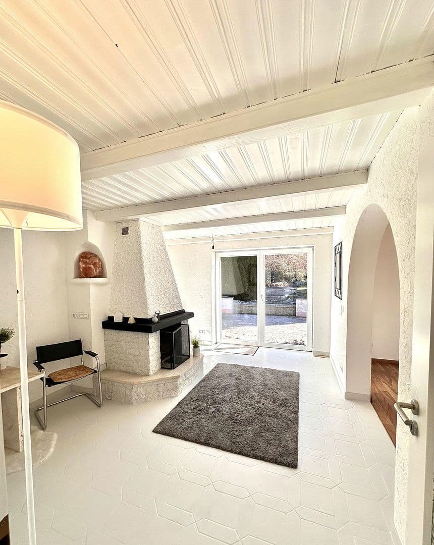 Prodej domu 250 m², pozemek 1.600 m², Aindling, Bavorsko Prodej domu 250 m², pozemek 1.600 m², Aindling, Bavorsko