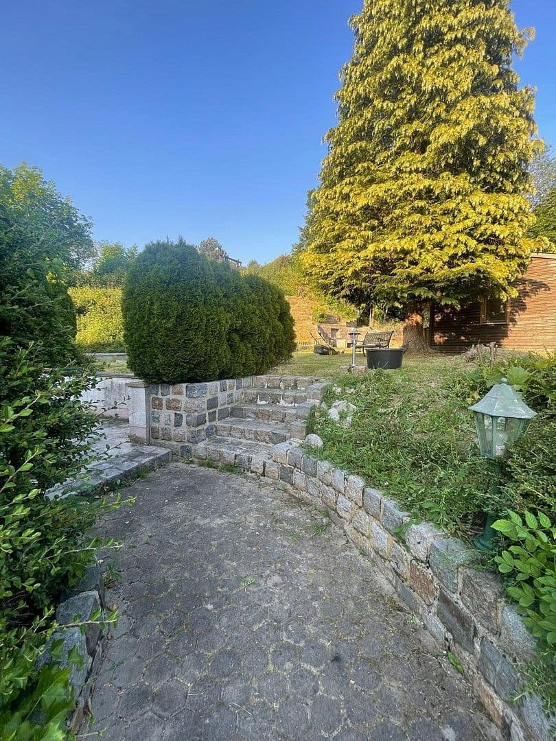 Prodej domu 250 m², pozemek 1.600 m², Aindling, Bavorsko Prodej domu 250 m², pozemek 1.600 m², Aindling, Bavorsko